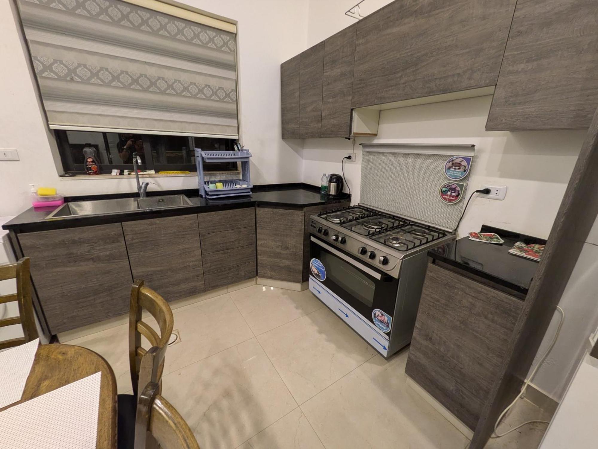 Aeropuerta Mini Villa - Private Layover Near Amman Airport Al Qastal Eksteriør billede